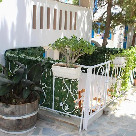 Aparthotel Sea View &