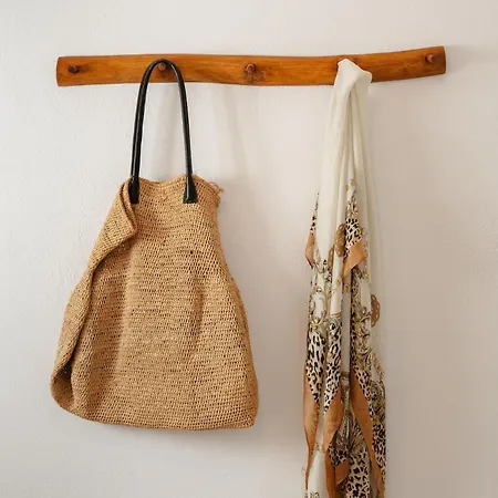 Sea View & Agia Anna (Naxos)