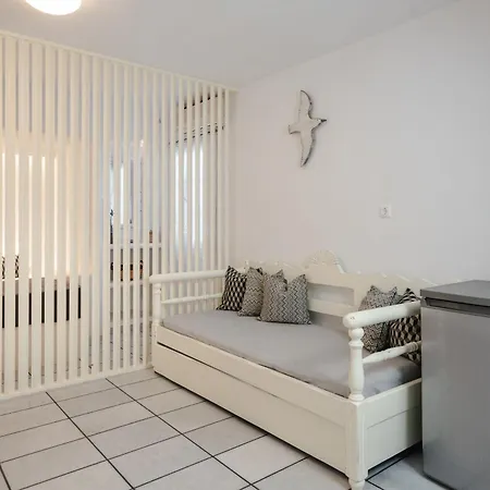 Apartmán Sea View & *
