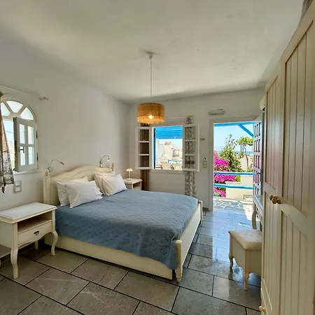 Sea View & Agia Anna (Naxos)