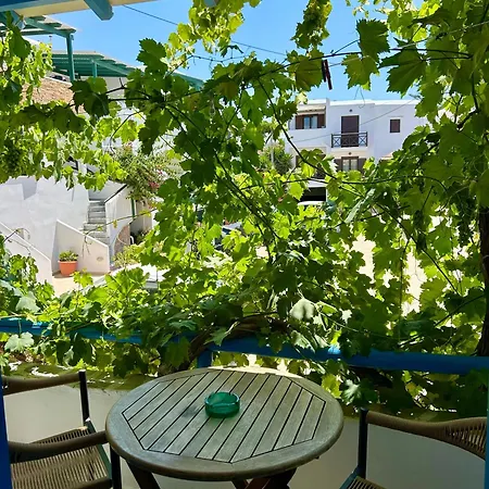 Sea View & Agia Anna (Naxos)