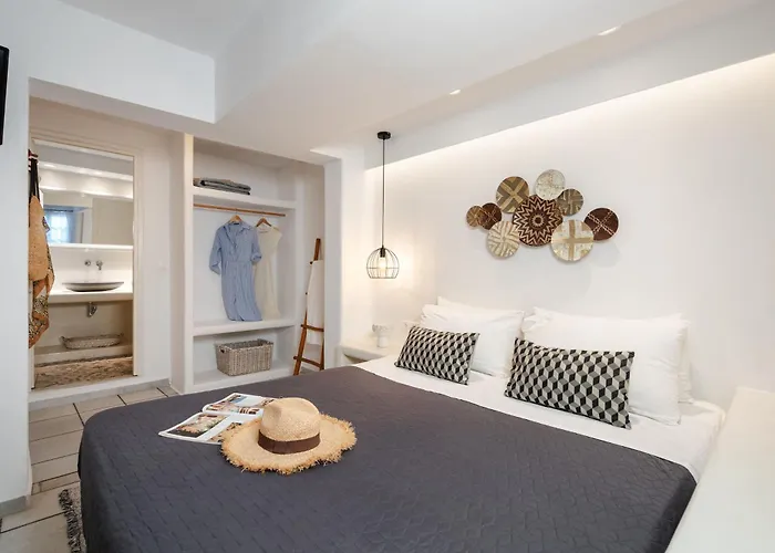 Sea View & * Agia Anna (Naxos)